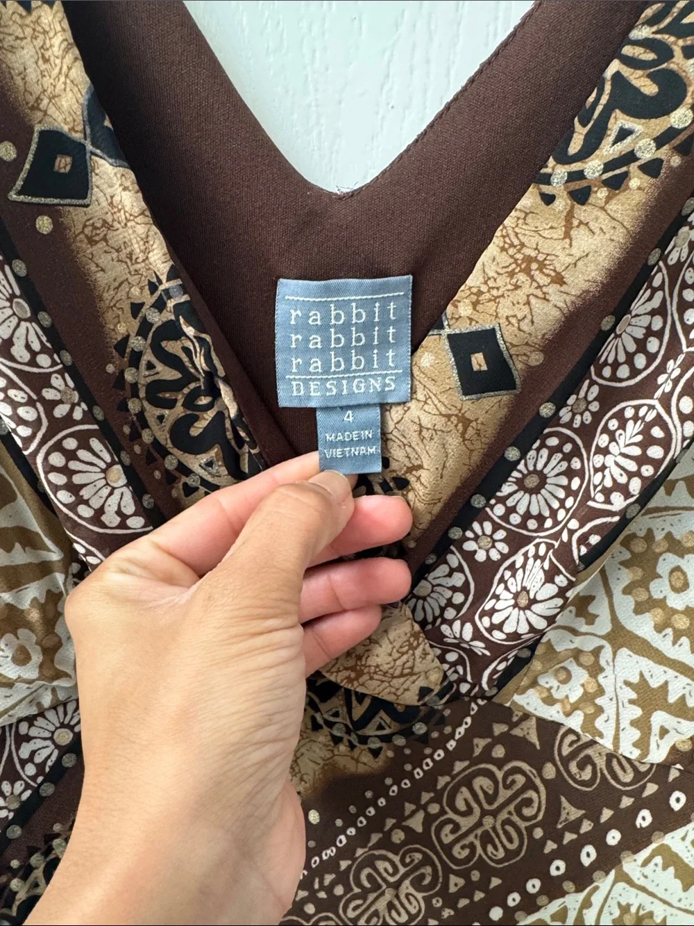 V-Neck Sleeveless Midi Dress in Brown and Cream Patchwork - Picture 3 of 7